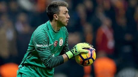 Galatasaray'ın yeni kaptanı belli oldu