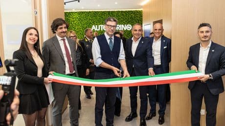Autotorino inaugura il nuovo QG, presente il Ministro Giorgetti: «Dietro impresa di successo c?è l?imprenditore con la famiglia e i collaboratori»