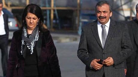 Selvi: Sırrı Süreyya Önder'i kaybettik, Pervin Buldan'ı koruyalım