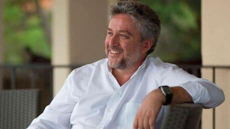 Álex Rovira, escritor: “Si asumes el rol de víctima, estás siendo manipulado. Eres preso de las circunstancias, crees que no hay salida, pero siempre llevaste las llaves en el bolsillo”