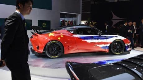 Industrie automobile : « La fermeture du site historique de Lotus constituerait un désaveu pour le gouvernement britannique »