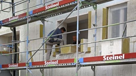 « On ne va pas se laisser crever sans rien dire » : après le gel de MaPrimeRénov’, la colère des professionnels de la rénovation