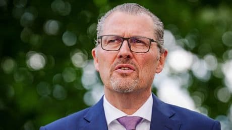 „Können uns nicht mehr alles leisten“ –Arbeitgeberpräsident warnt vor Sozialstaat-Kollaps