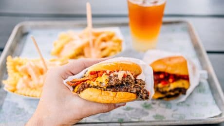 Neue Studie bestätigt: Fast Food steigert Heißhunger und beeinträchtigt das Gehirn