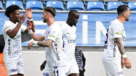 Kasımpaşa, Eyüpspor’dan 3 puanı 3 golle aldı