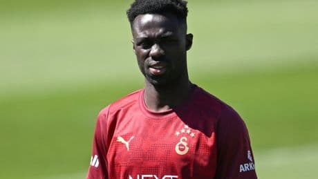 Galatasaray Davinson Sanchez'in sözleşmesini uzattı!