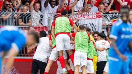 Vier Platzverweise, drei Treffer: Drittliga-Aufstieg perfekt – Havelse schlägt Lok Leipzig in der Relegation