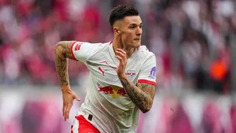 Arsenal news: Benjamin Sesko talks held as Gunners lead Man Utd in defender race