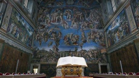 Conclave, oggi alle 19.30 la prima fumata: cardinali divisi (ma continuano le trattative)