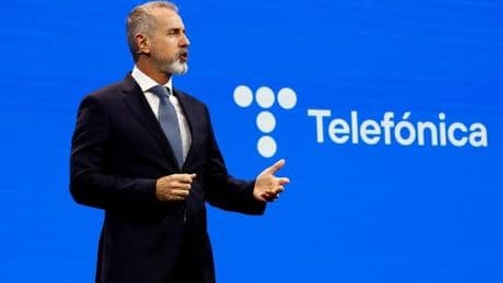 Las acciones de Telefónica y Zegona reaccionan ante el posible interés de comprar Vodafone