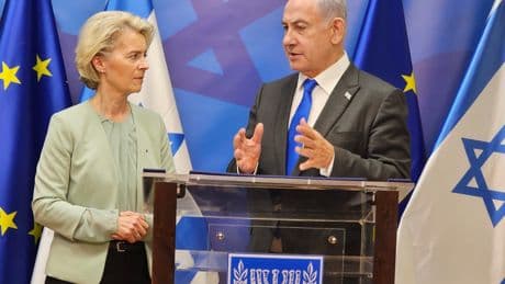 Von der Leyen traslada a Netanyahu que "Israel tiene derecho a defenderse" y muestra su "preocupación por las armas nucleares y de misiles de Irán"