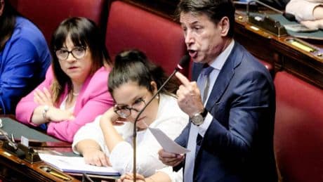 Conte fa la morale ai candidati ma dimentica i suoi indagati