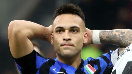 Inter-Barcellona, per Lautaro Martinez è una corsa contro il tempo. Le ipotesi