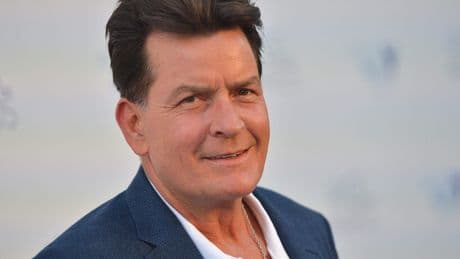 Charlie Sheen kondigt memoires aan