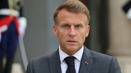 Emmanuel Macron en quête d’un Premier ministre pour la stabilité après Bayrou