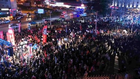 Doç. Dr. Derya Kömürcü: Esas tartışılması gereken muhalefetin nasıl yanıt vereceği