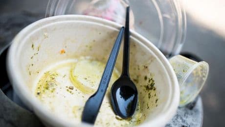 Nach Urteil zu Tübingen: Verpackungssteuer im Nordwesten? Pläne werden konkreter