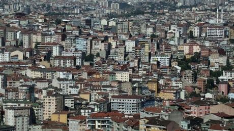Emlak piyasasında fırtına öncesi sessizlik: Konut fiyatları üç kat artacak! Uzmanı tarih verdi