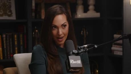 Vanessa Van Edwards, experta en comportamiento y lenguaje corporal: “No ligas menos porque te sientes fea, solo te muestras menos disponible que una mujer atractiva”