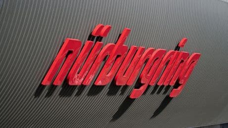 Rennstrecke: Tausende Autofans bei Tunertreffen am Nürburgring