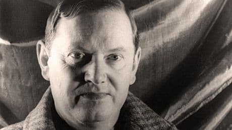 Evelyn Waugh, satírico y trágico