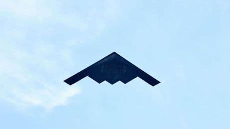 Le bombardier B-2 dans « Le Monde », de la guerre froide à l’attaque contre l’Iran