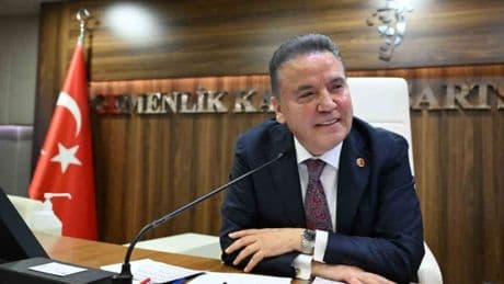 Muhittin Böcek’ten anjiyo açıklaması: Sağlık durumum iyi