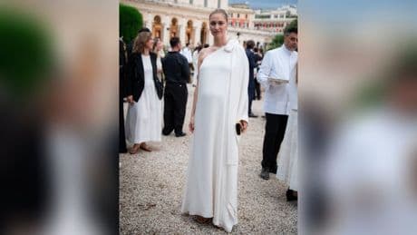 Pierre Casiraghis Ehefrau Beatrice: Mit Dior feiert sie Roms zeitlose Schönheit