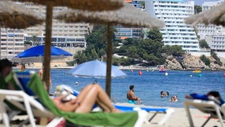 Urlaubsplanung: Deutschen ist Preis beim Reisen wichtiger als Nachhaltigkeit