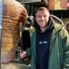 Fußballer und Geschäftsmann: Podolski überall: „Einer von der Straße“ macht Business