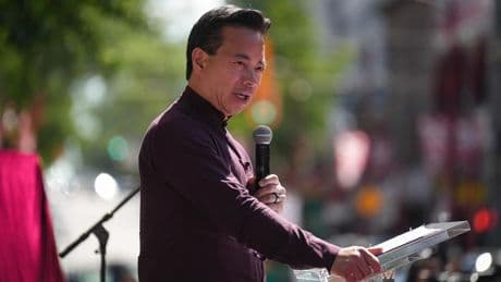 Vancouver mayor heads delegation to Ottawa to push city priorities