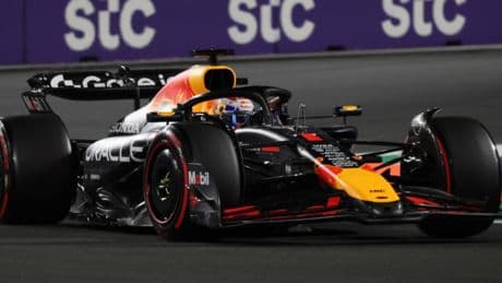 Todos vigilan al futuro de Max Verstappen