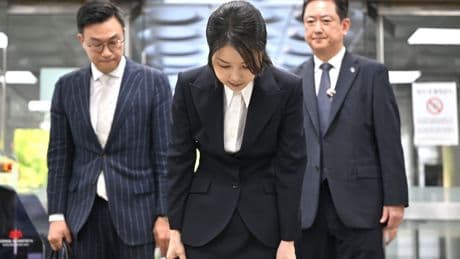 Corea del Sur detiene por corrupción a la esposa del expresidente que fue destituido por imponer la ley marcial