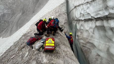 Zugspitze: Bergsteiger stürzt in Gletscherspalte am Höllentalferner