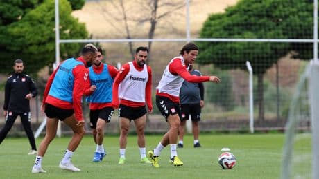 Sivasspor'da sezon hazırlıkları devam ediyor