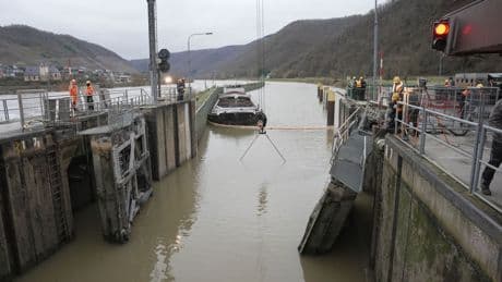 Schifffahrt: Bericht: Strafbefehl nach Unfall an Schleuse Müden