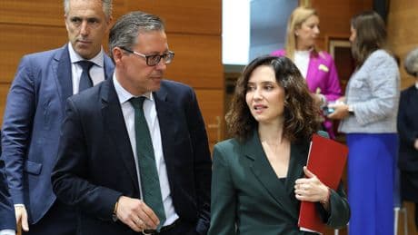 Vox lleva al PP de Ayuso al Tribunal Constitucional por &quot;vulnerar&quot; sus derechos en la Comisión Begoña