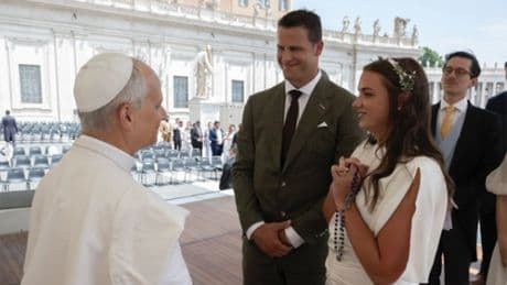 Sam LaPorta, wife get blessed by Pope Leo XIV at the Vatican in ‘special moment’