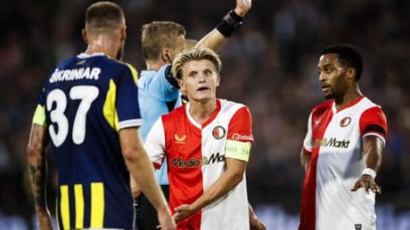 Quinten Timber over verliezen aanvoerdersband bij Feyenoord: ’Dat is niet vanuit mezelf gegaan’