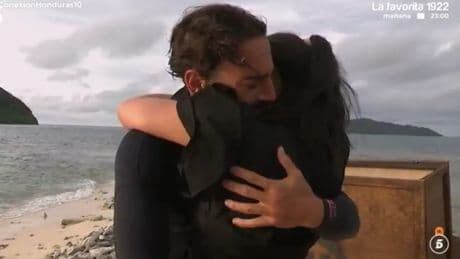 Damián Quintero consigue la mejor recompensa en &#039;Supervivientes&#039;: &quot;¡Llevamos 16 años juntos!&quot;