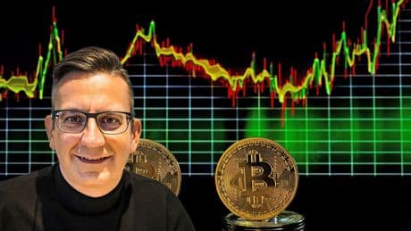 118.000 US-Dollar  - Bitcoin knackt Rekord! Soll ich jetzt noch kaufen?