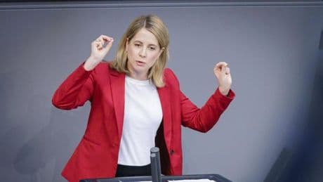 Verena Hubertz: Diese SPD-Politikerin könnte Bauministerin werden