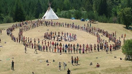 Una controvertida comunidad hippie quería un lugar remoto en el que celebrar su fiesta lunar. Y ha escogido Huesca
