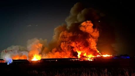 Alle inwoners Belgisch dorp moeten huis verlaten vanwege grote brand