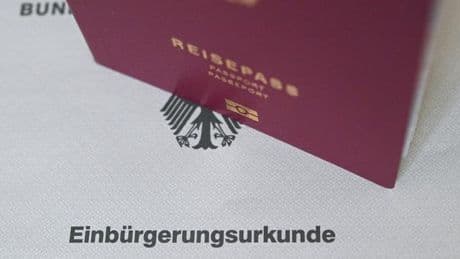 Migration: Nur vier Turbo-Einbürgerungen in Hessen - mehr Anträge