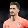 Transferupdates | Ten Hag zou Blaswich halen als concurrent voor Flekken