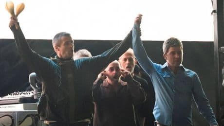 Specsavers 'reignites Oasis feud' leaving Britpop fans in stitches