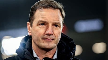 Bruggink per direct weg als technisch directeur bij FC Twente: 'Breekt me fysiek op'