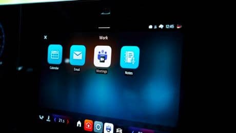 Mercedes bringt Office-Tools und Copilot-KI ins Auto
