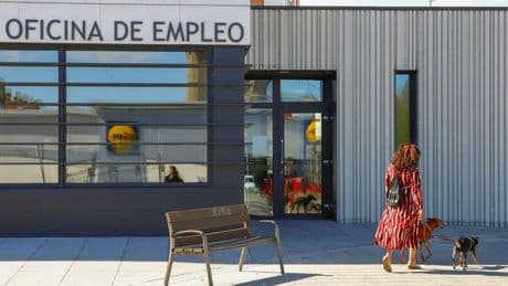Una asesora del SEPE desvela uno de los mayores motivos por el que quitan el subsidio a los desempleados